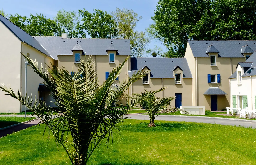 Résidence Néméa Le Domaine des Mauriers-1