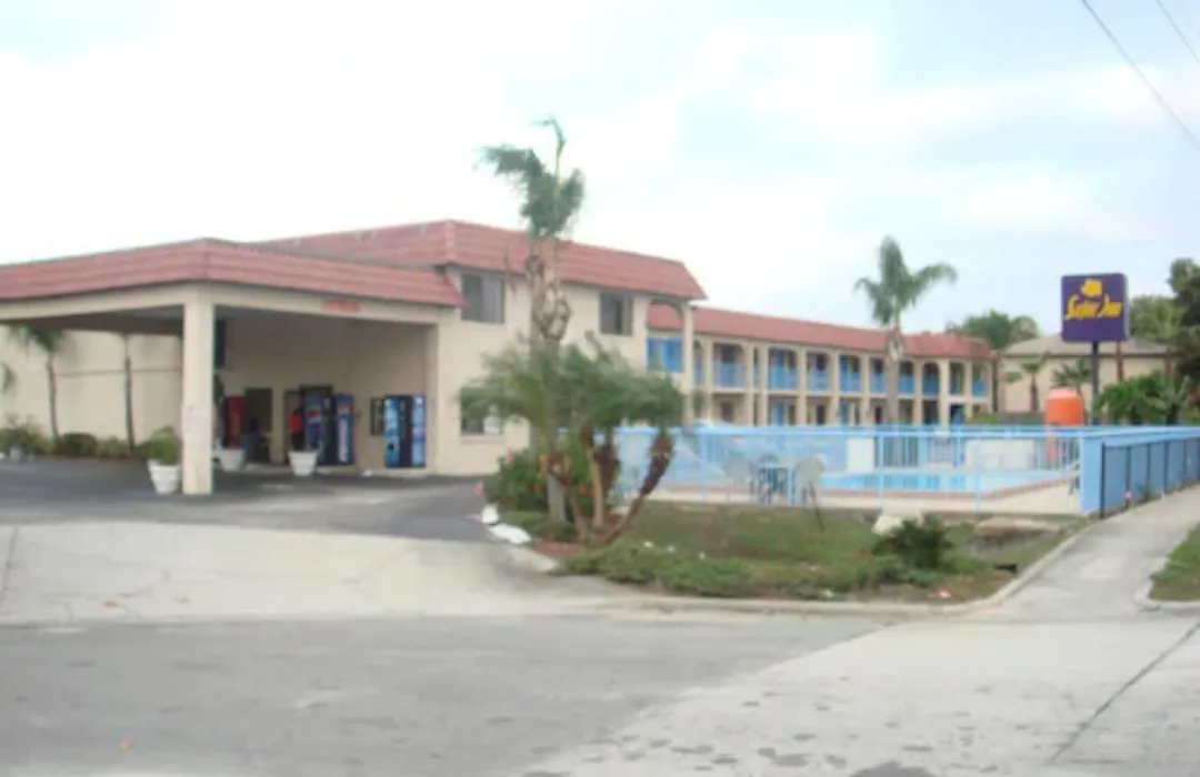 Westmont Inn - Lakeland-1