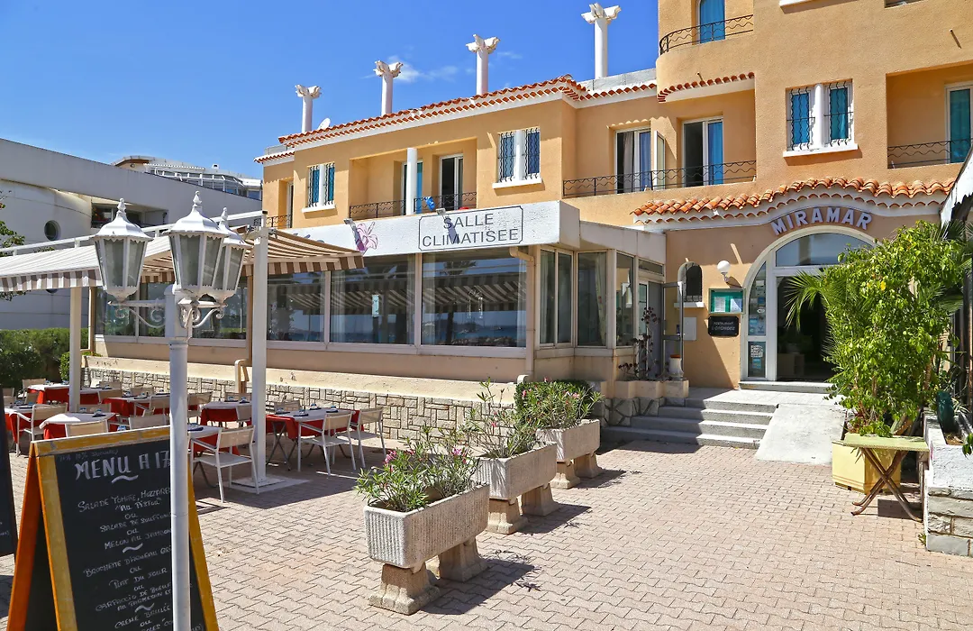 Hotel Restaurant Miramar L'orchidée-1