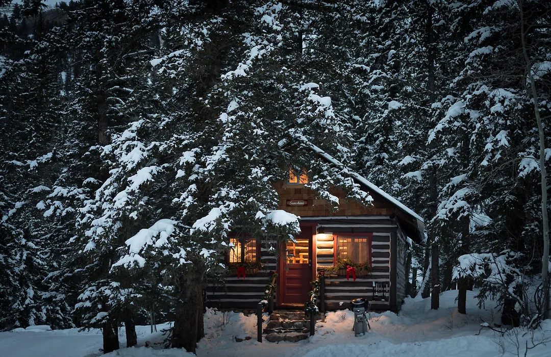 Pioneer Guest Cabins-1