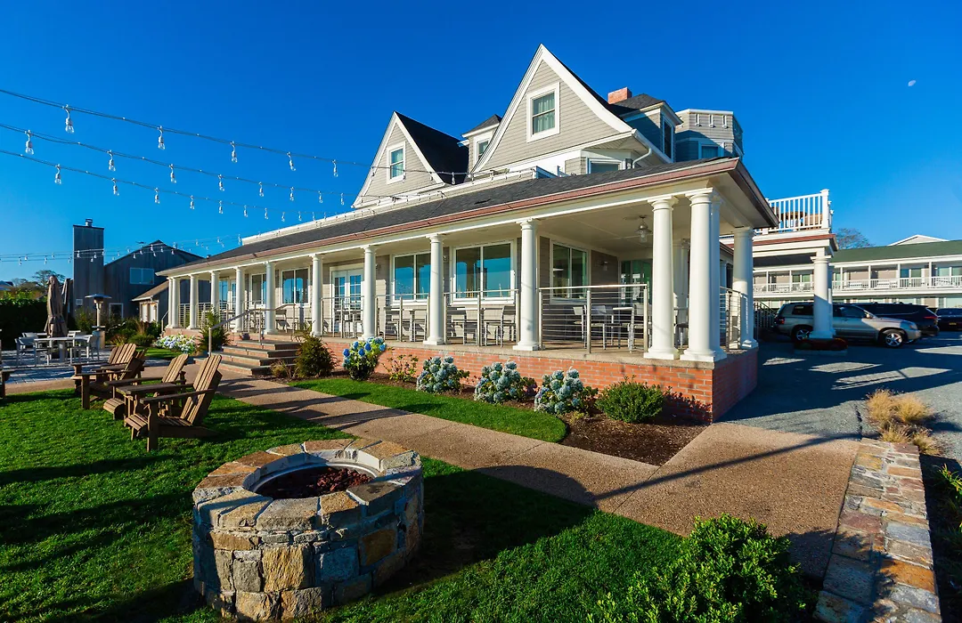 The Shore House-1