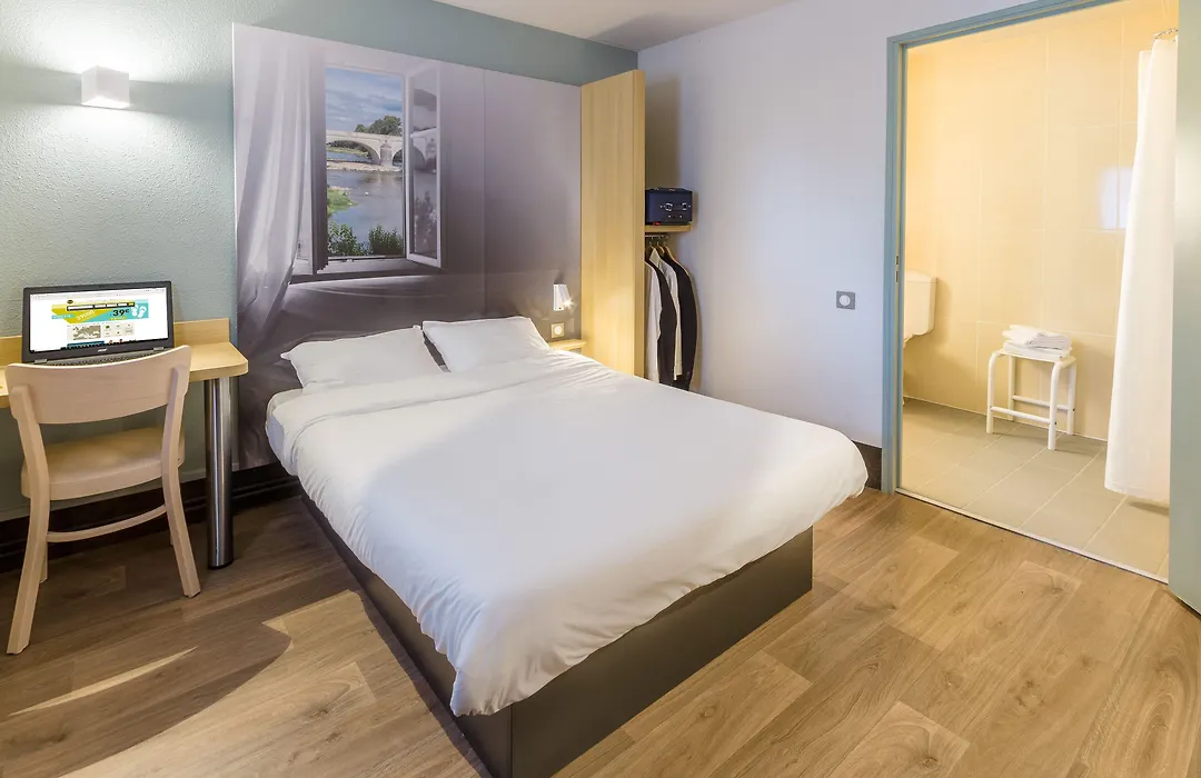 B&B HOTEL Goussainville CDG-1
