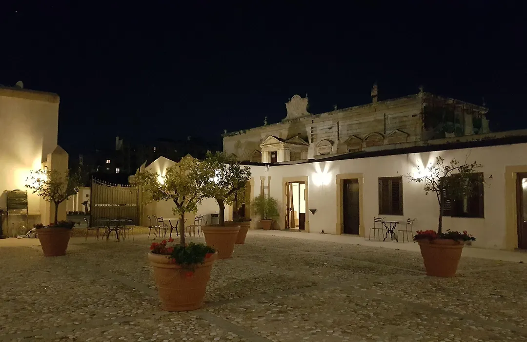 Hotel Villa Lampedusa-1