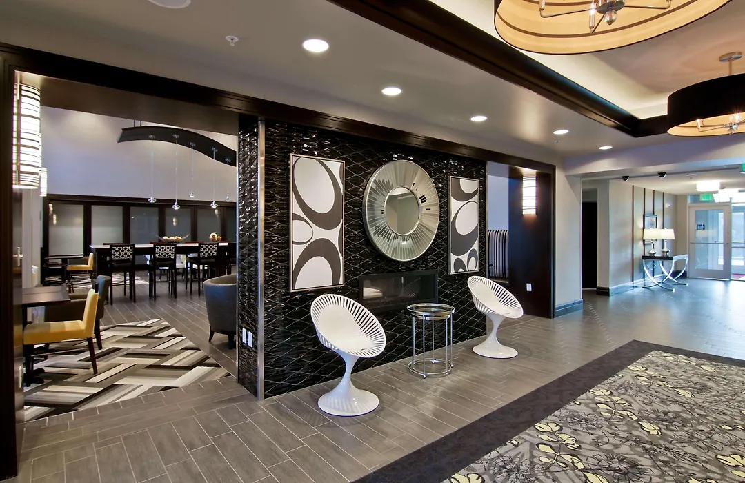 Hampton Inn & Suites Bellevue Downtown/Seattle-1