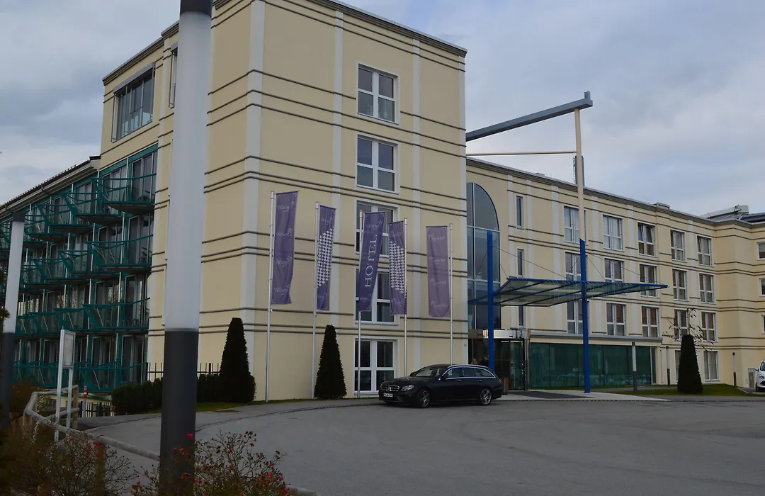Hotel Victory Therme Erding-1