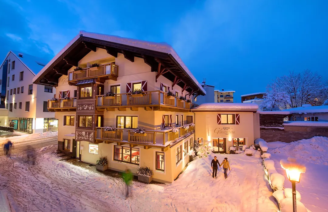Hotel Glasererhaus-1