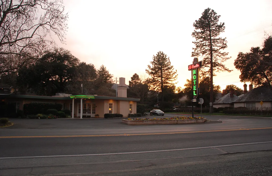 El Bonita Motel-1
