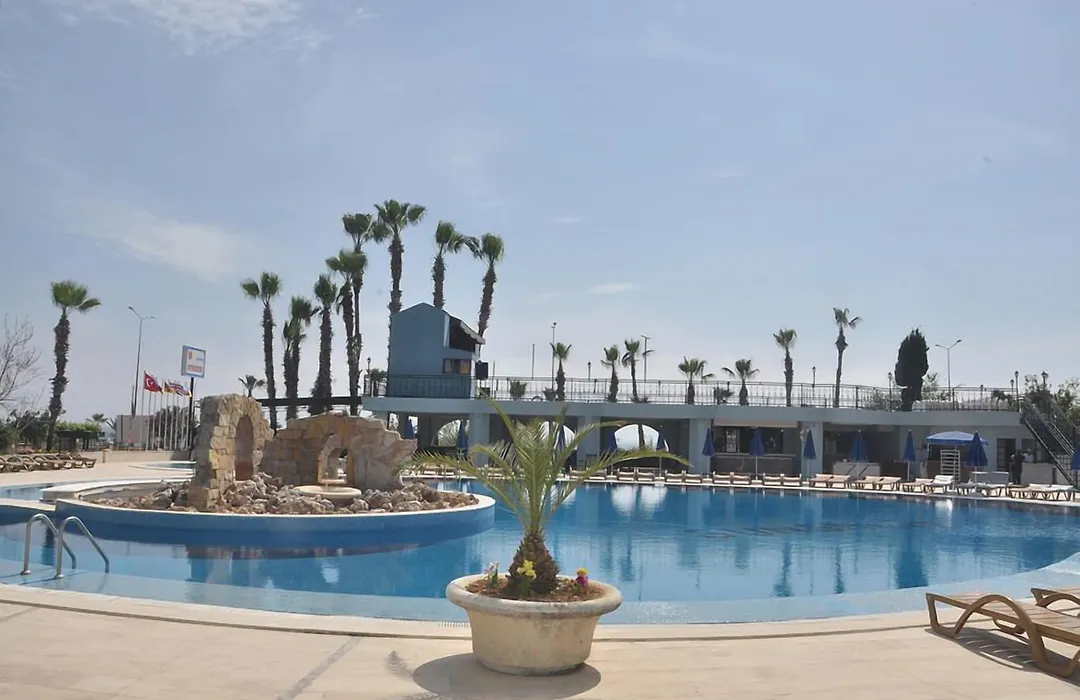 Sunshine Hotel-1