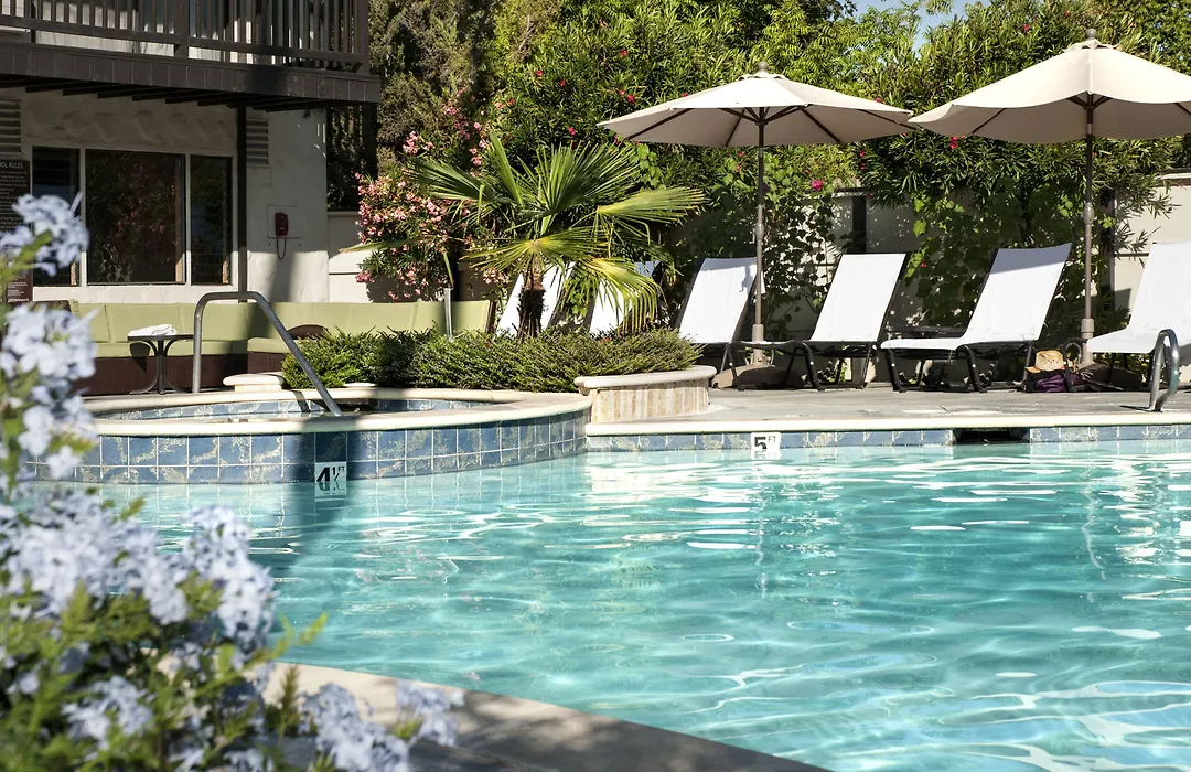 Roman Spa Resort-1