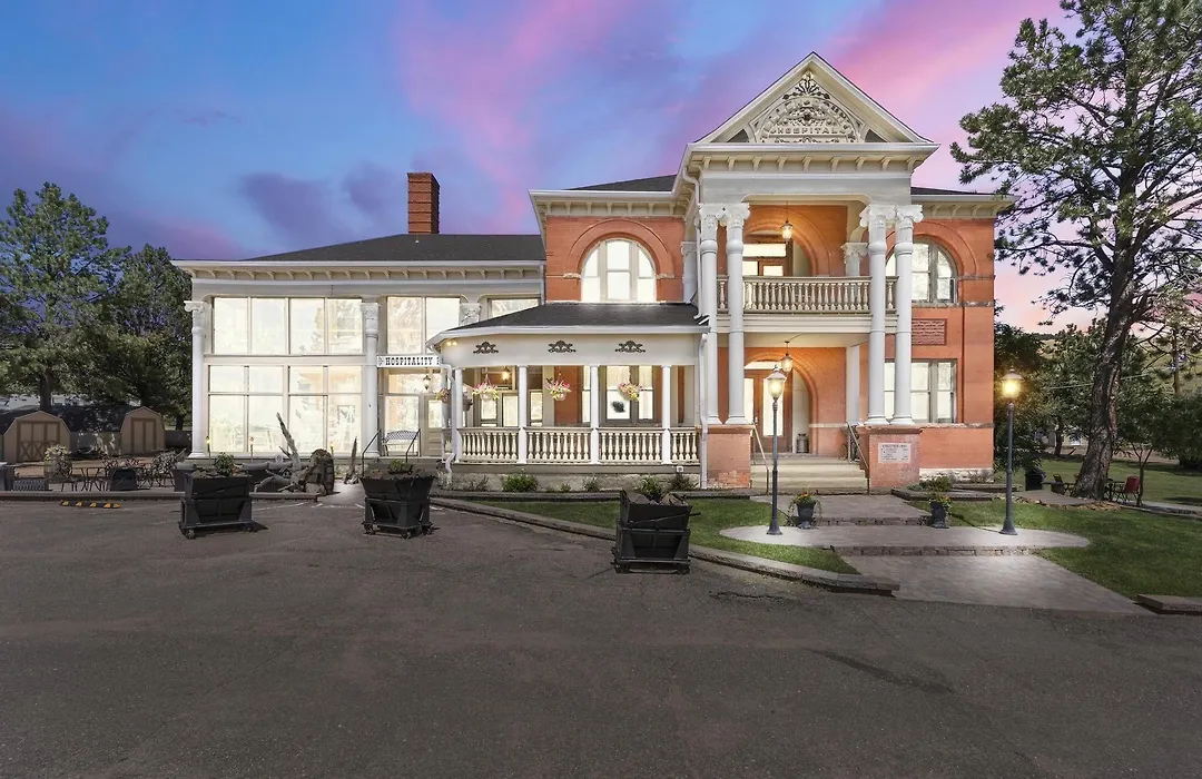 Cripple Creek Hospitality House-1