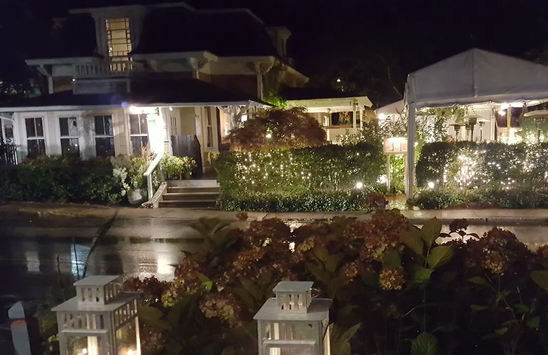 The Oak Bluffs Inn-1