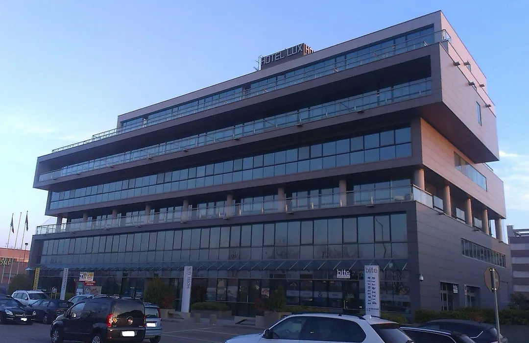 Hotel Lux-1
