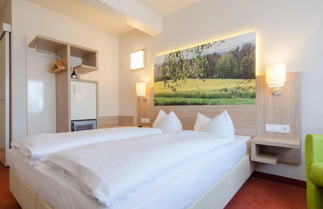 Garden Hotel-1