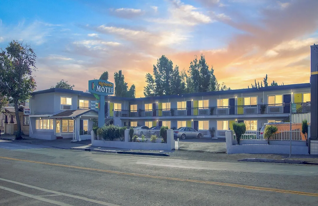 Highlander Motel-1