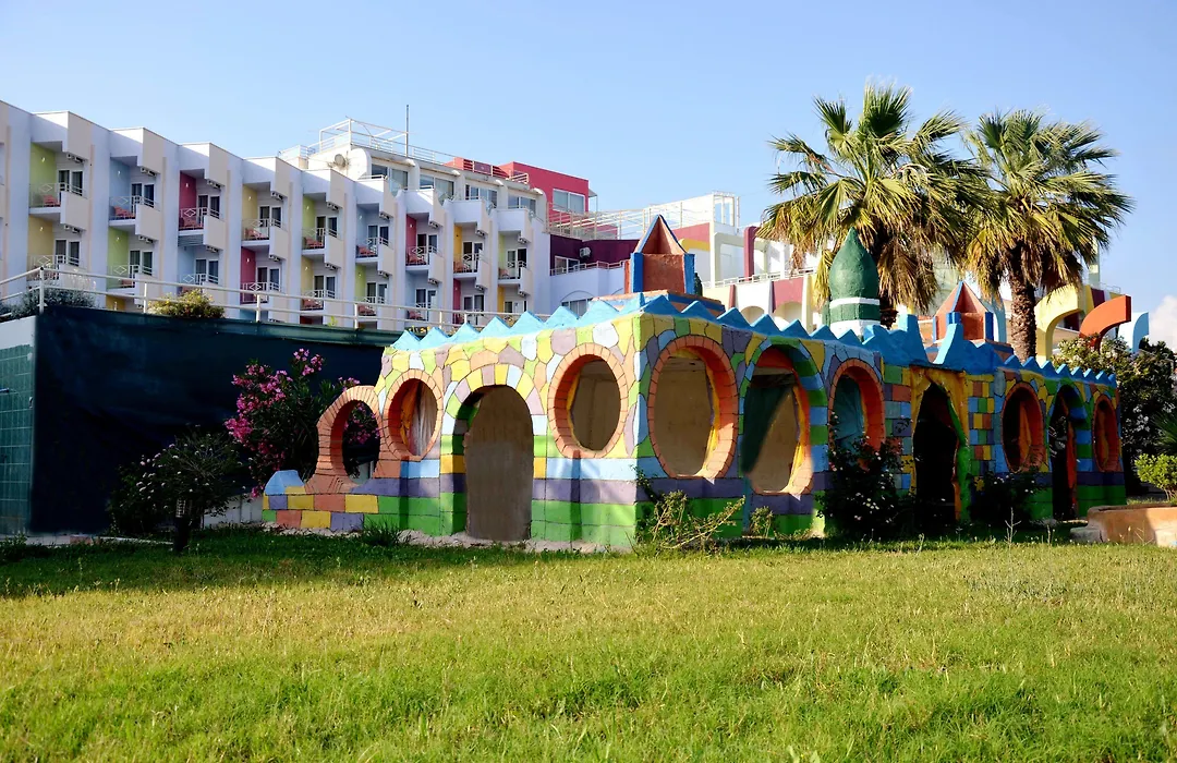 Orient Resort Hotel-1