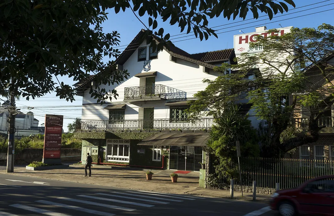 Bristol Sabrina Hotel de Charme Joinville-1