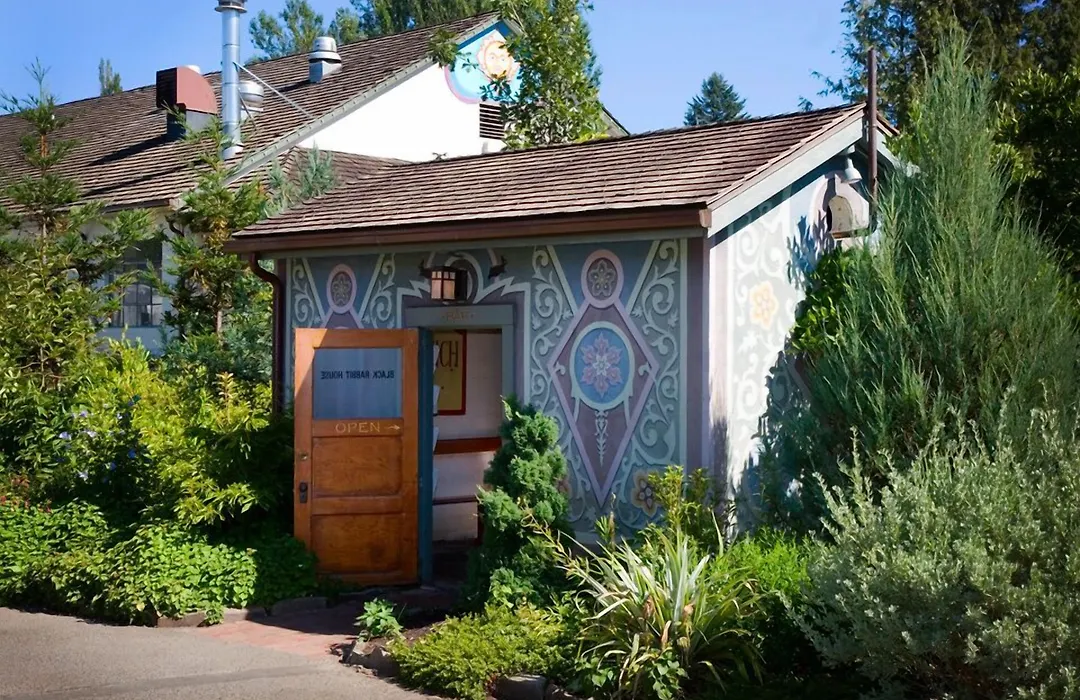 Mcmenamins Edgefield-1