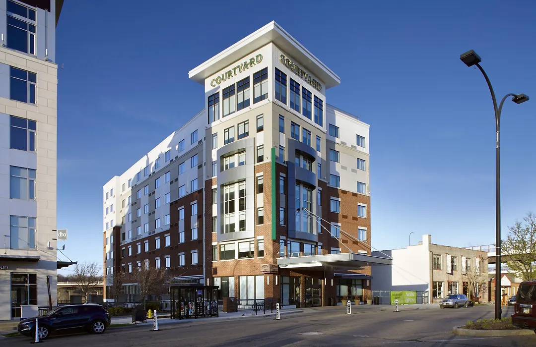 Courtyard By Marriott Akron Downtown-1