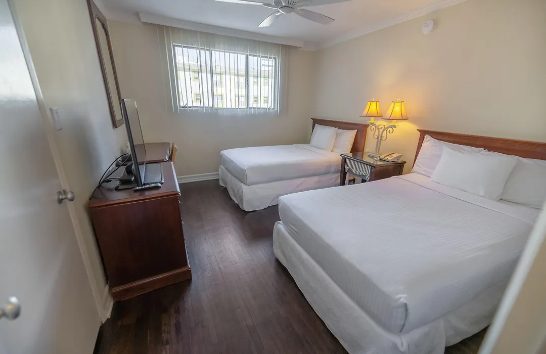 Cal Mar Hotel Suites-1