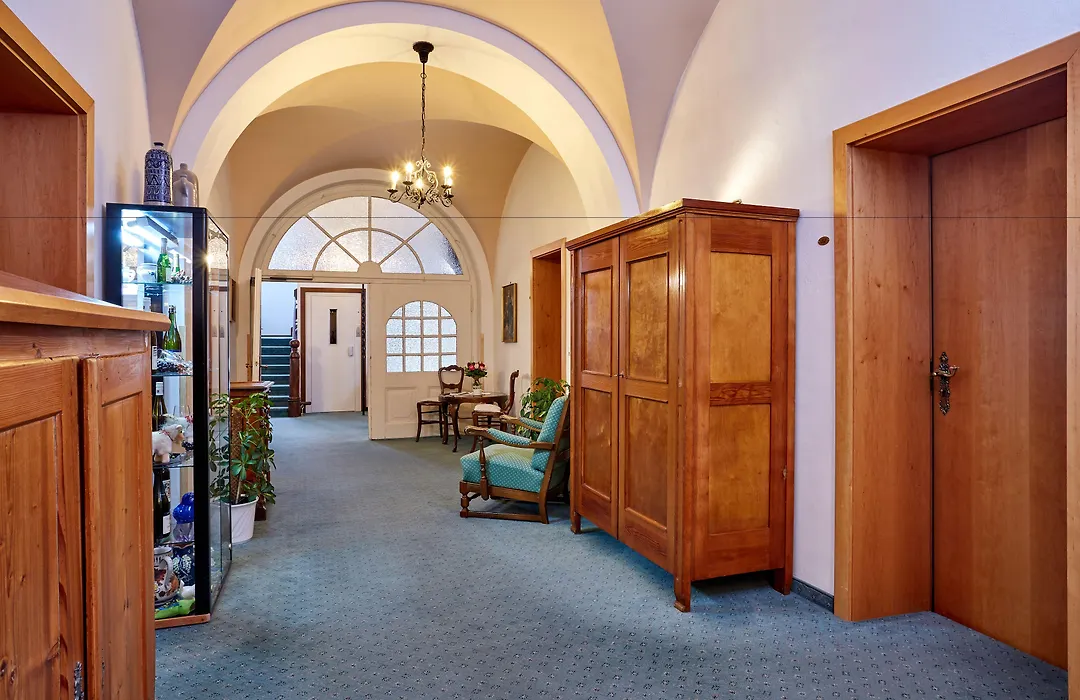 Hotel Aschenbrenner-1