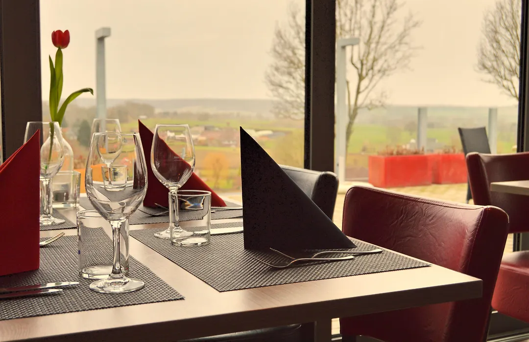 Hotel - Restaurant Uit De Kunst-1
