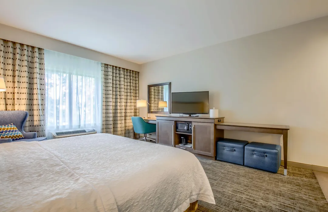 Hampton Inn Gulf Shores-1