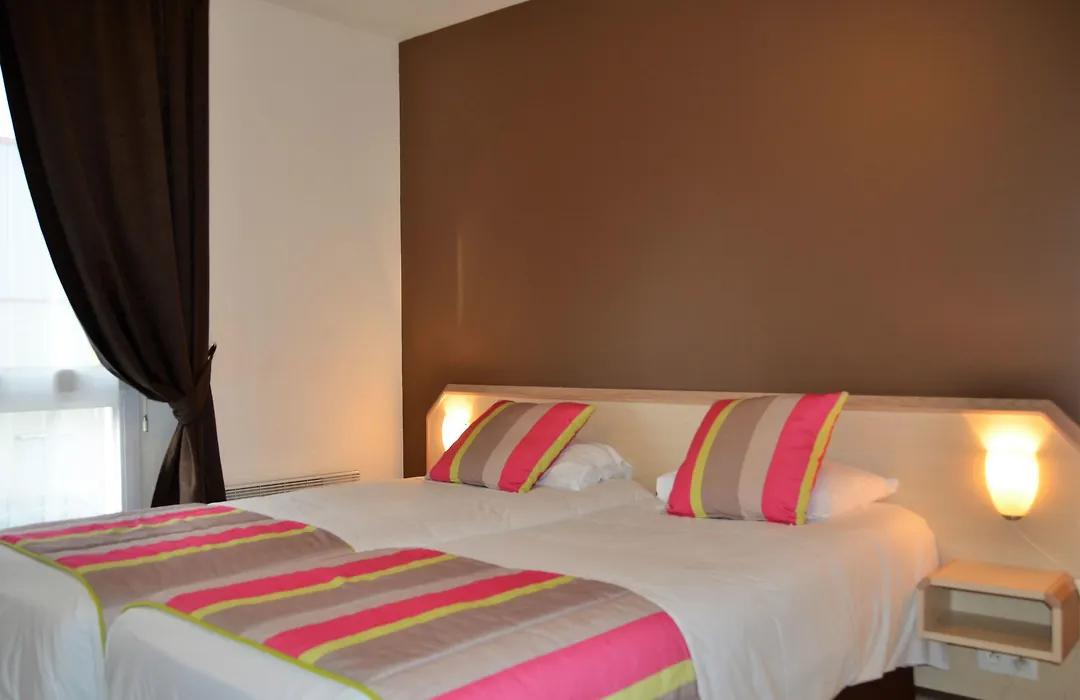 Brit Hotel Cherbourg-1