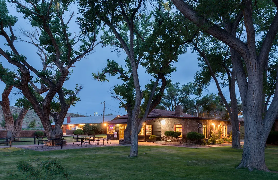 Thunderbird Lodge-1