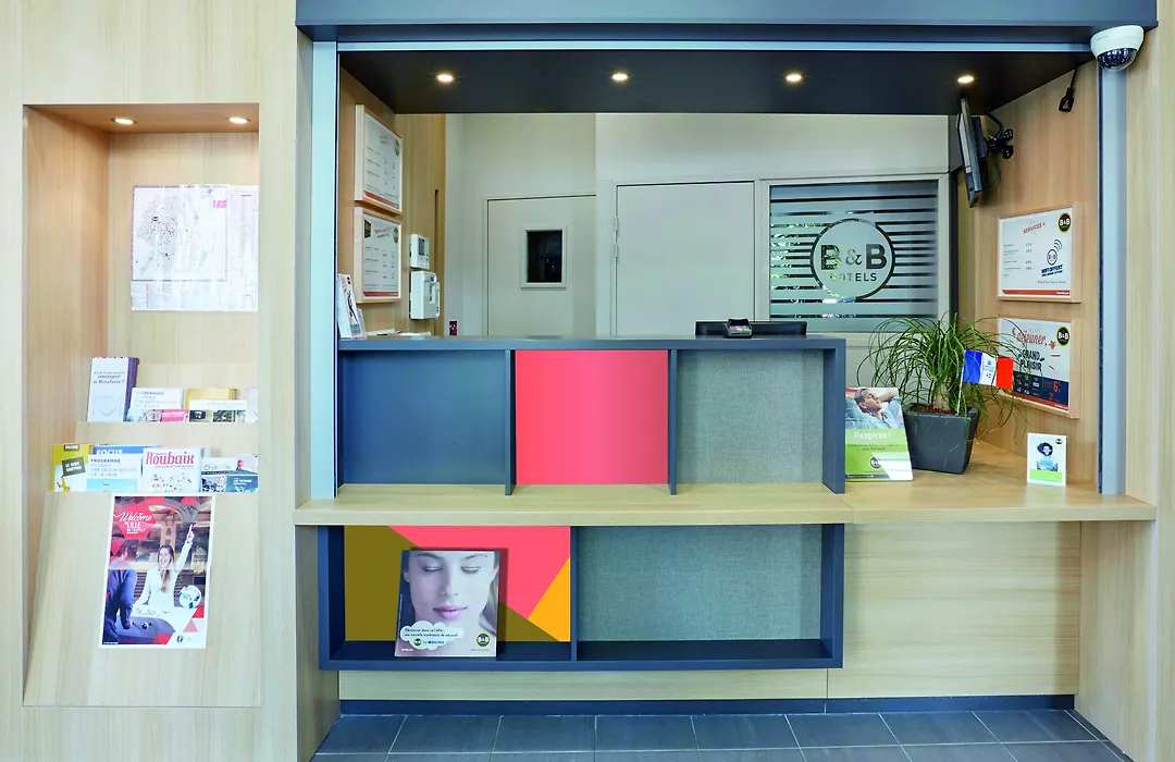 B&B HOTEL Lille Roubaix Campus Gare-1