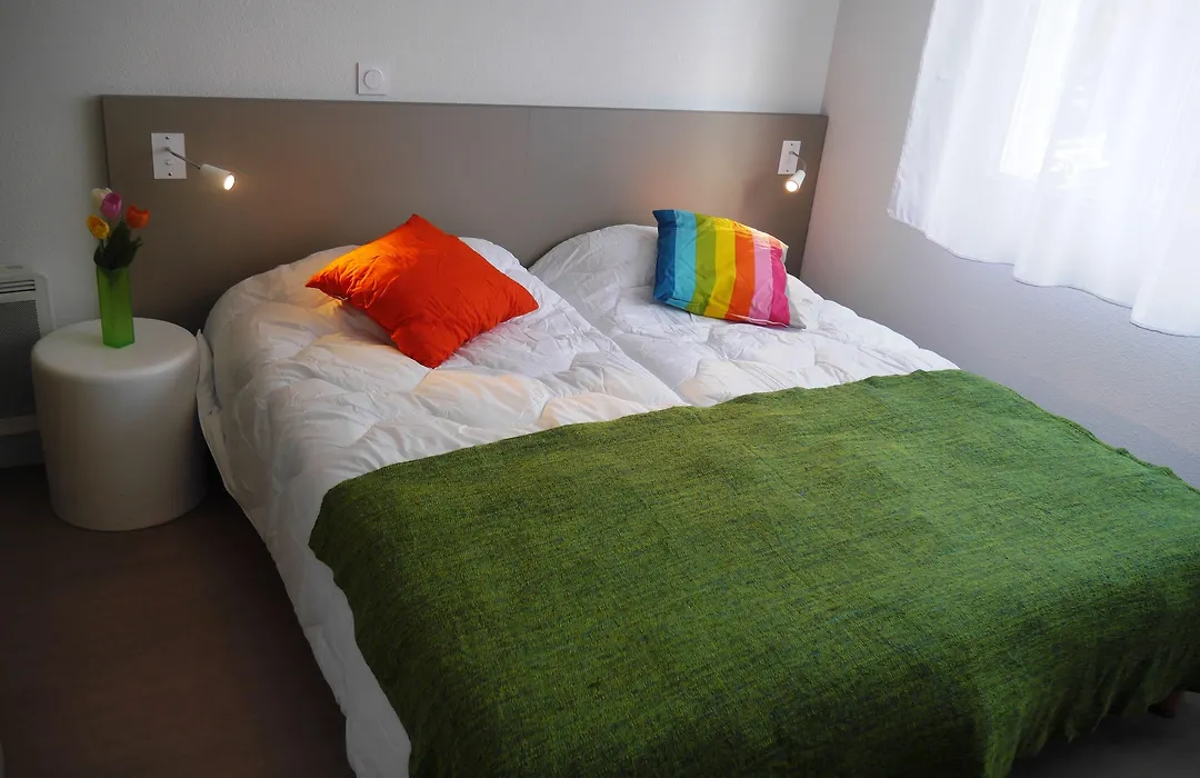 Montempo Apparthotel Marseille Centre Euromed-1