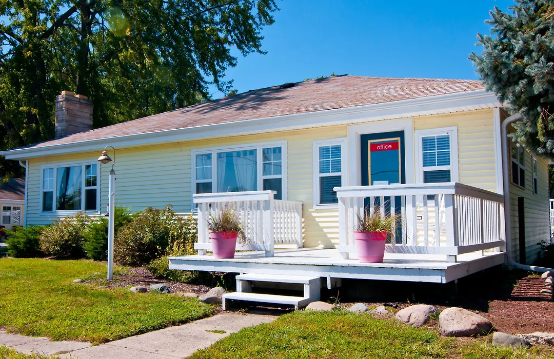 Blue Door Cottages-1