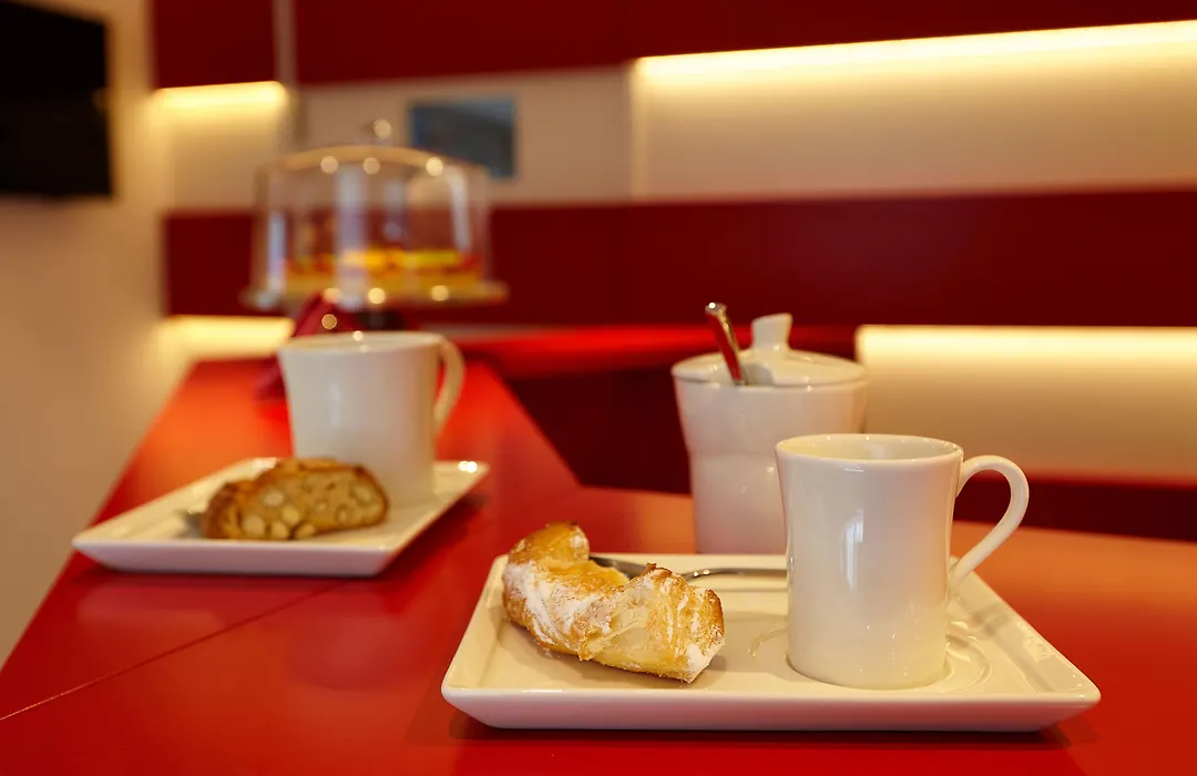 Hospitality Hotel Palermo-1