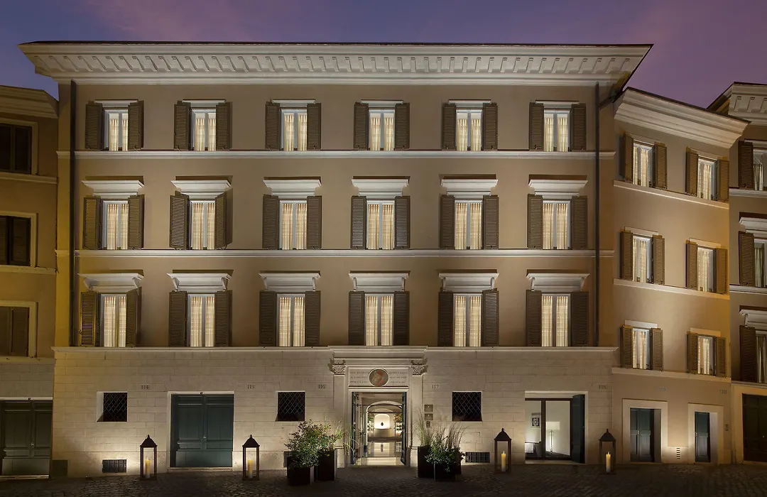 Palazzo Scanderbeg-1