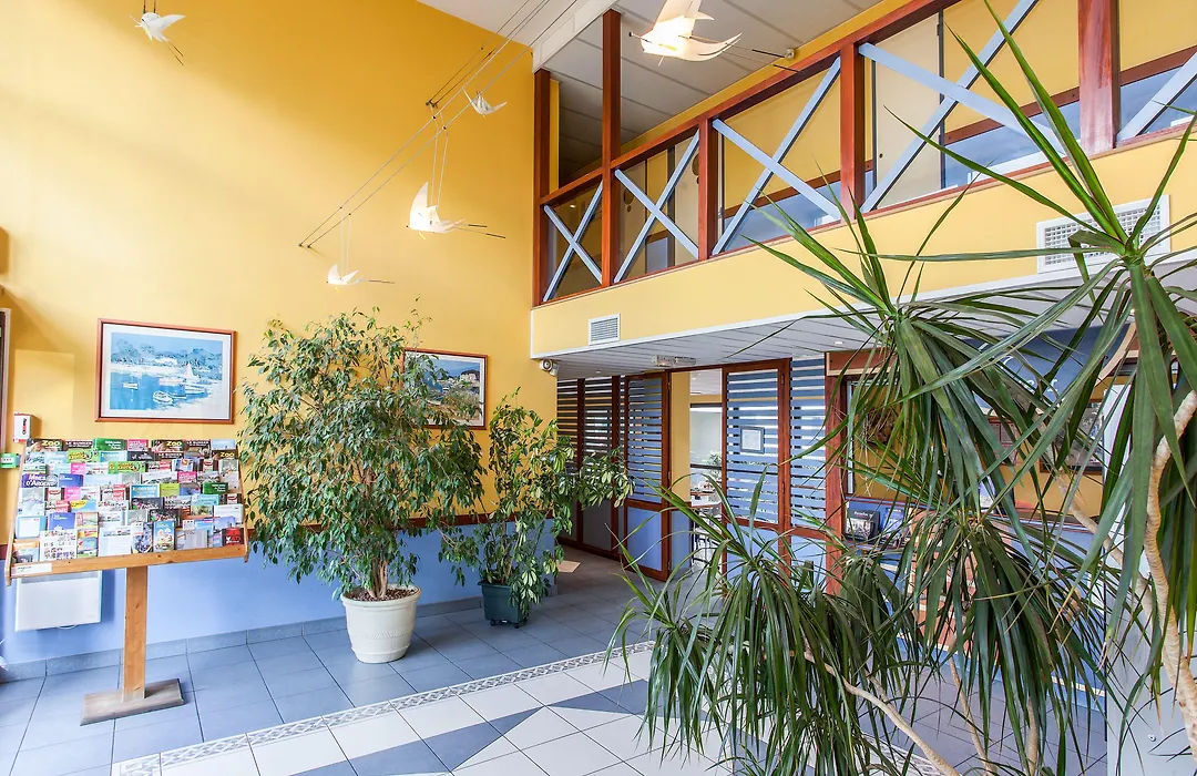 B&B HOTEL La Rochelle Centre Les Minimes-1