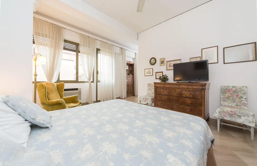 Cristina Rossi Bed And Breakfast-1