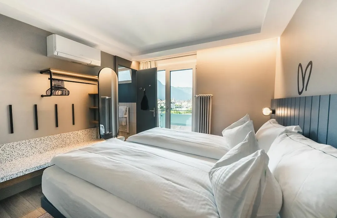 Hop Apartments & Suites-1