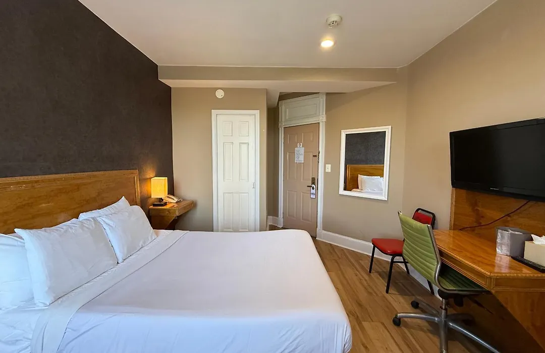 The Baron Hotel-1