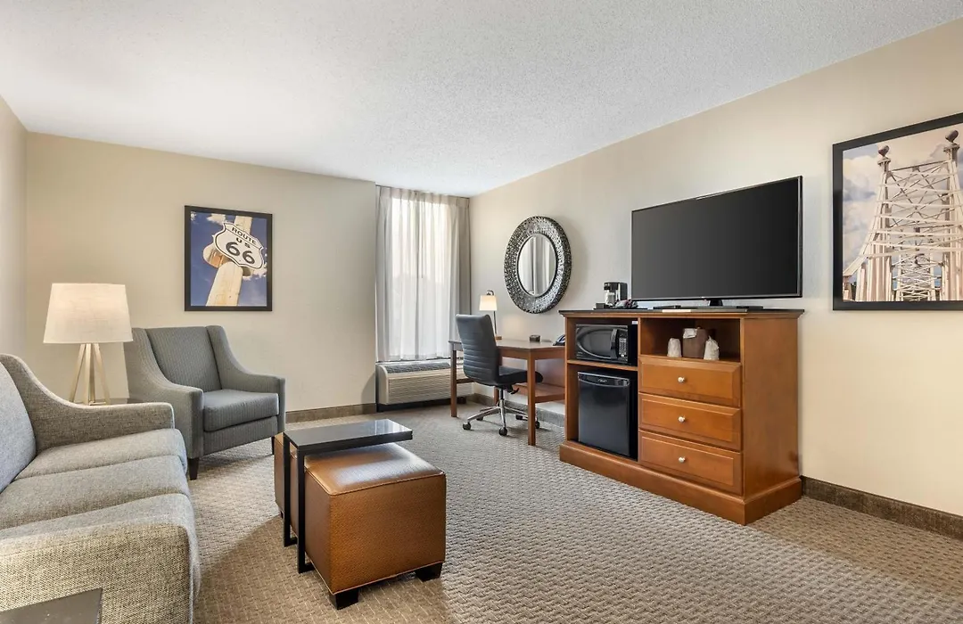 Drury Inn & Suites Springfield Mo-1