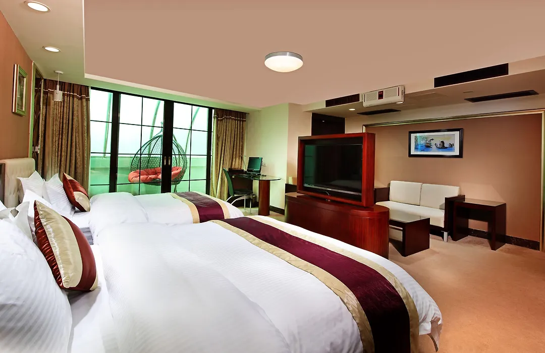 New World Hotel-1