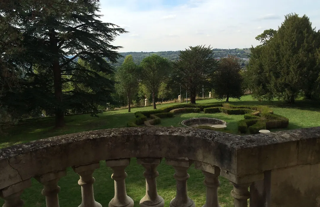 Chateau de la Rocherie Nevers Nord / Varennes-Vauzelles-1