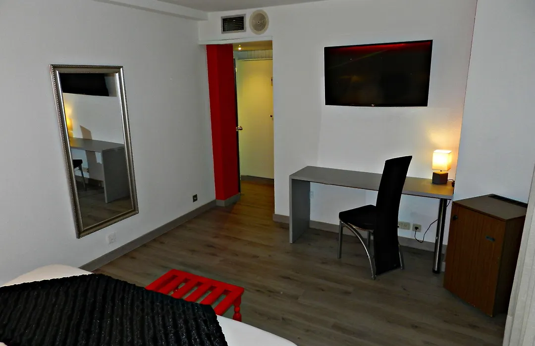 Hotel Alda Centro Gijón-1