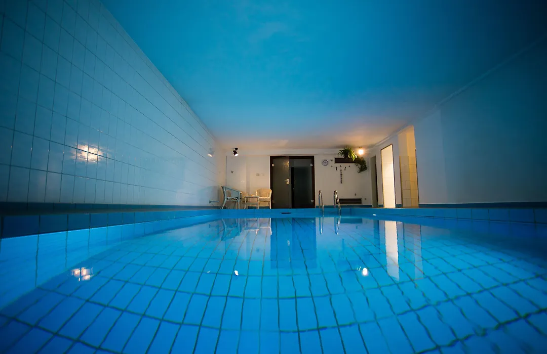 Hotel Am Sportpark-1