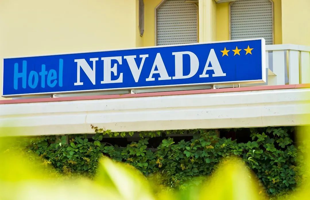 Hotel Nevada-1