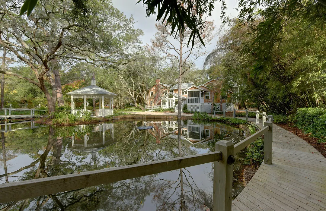 The Grey Owl Inn-1