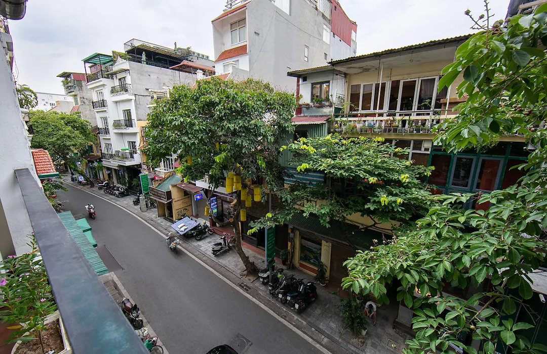 Hanoi Diamond King Hotel & Travel-1