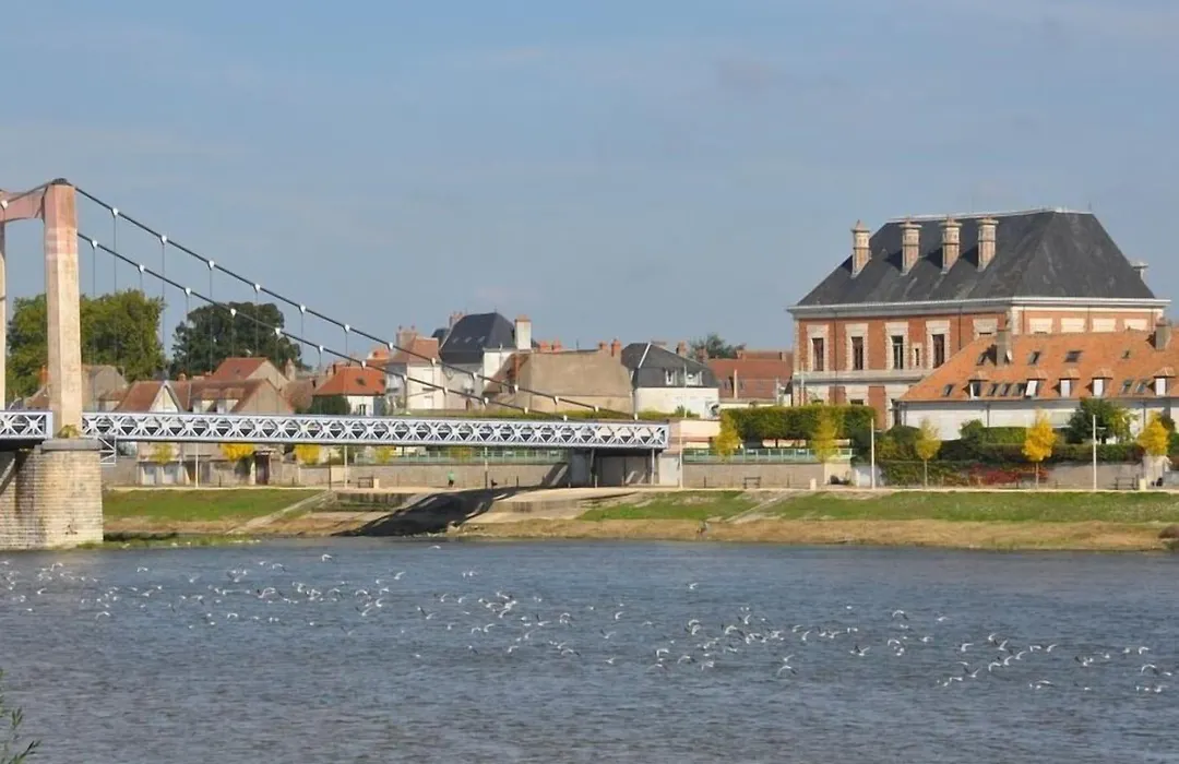 Le Prieuré Saint Agnan-1