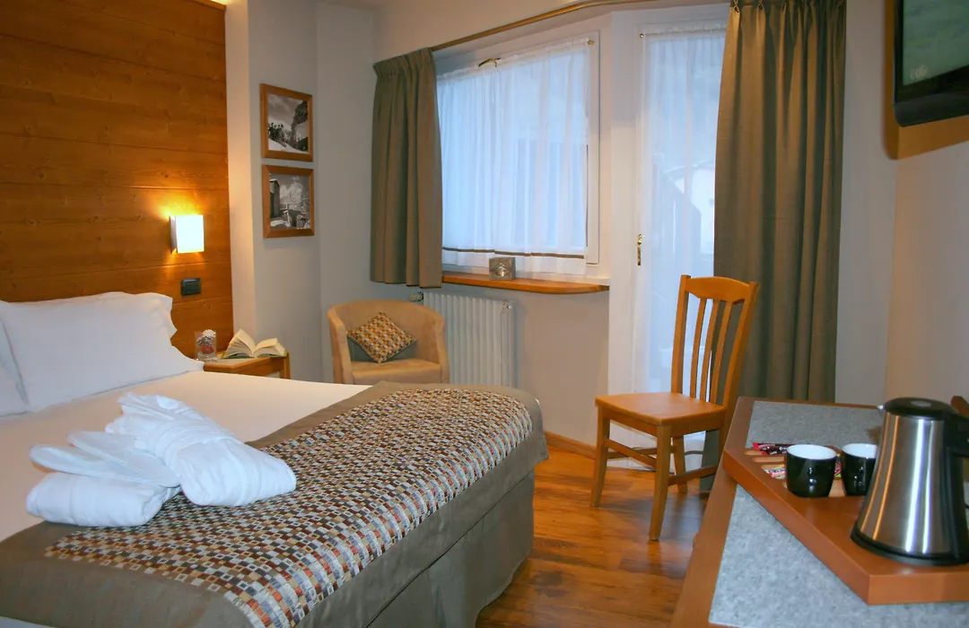 Hotel Larice Bianco-1