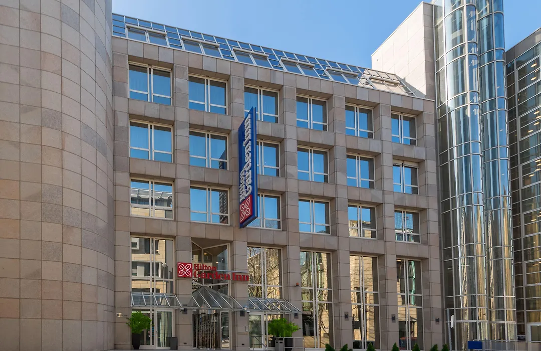 Hilton Garden Inn Frankfurt City Centre-1