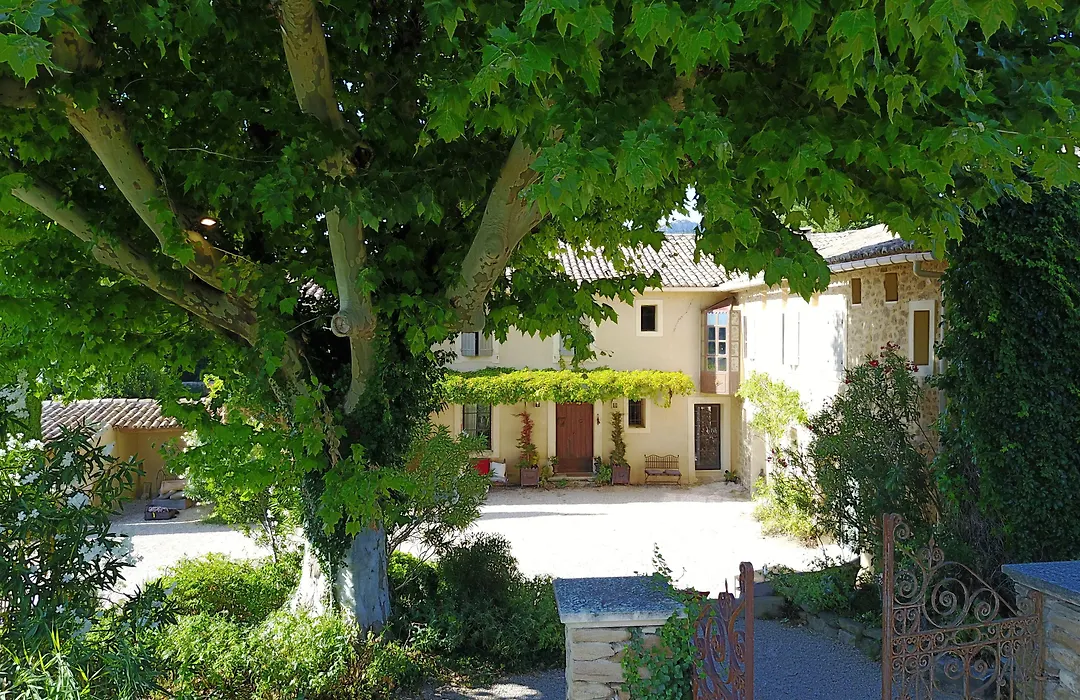 Le Clos Saint Saourde-1