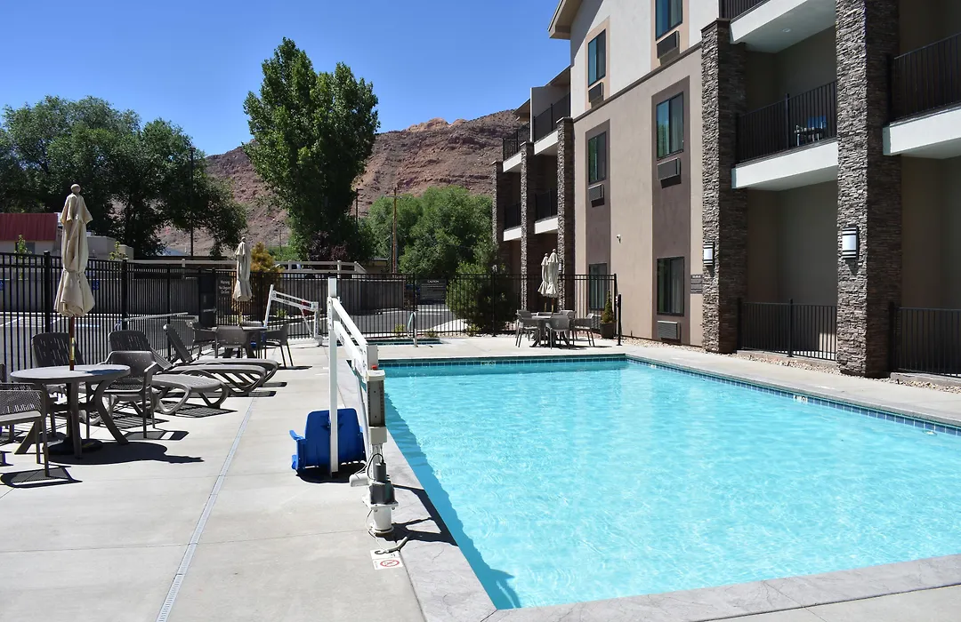 Mainstay Suites Moab Near Arches National Park-1